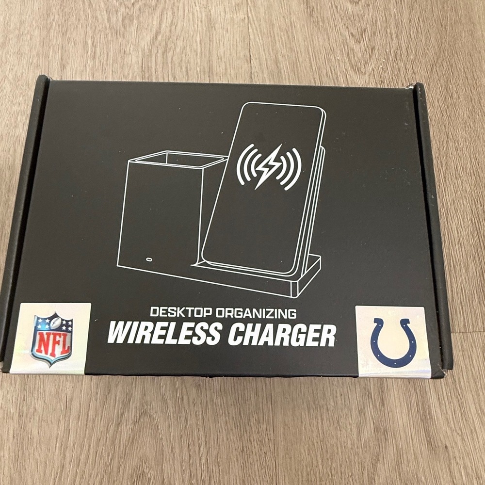 NFL Indianapolis Colts Desktop Organizing Wireless Charger SOAR Prime Brands NEW